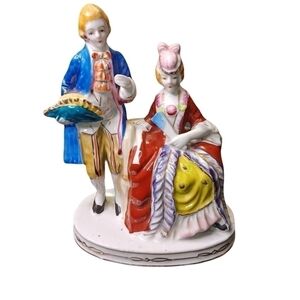 Vintage Occupied Japan Figurines Man Woman Colonial Dress Hand Painted